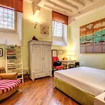 Apartamento Yoursuiterome *