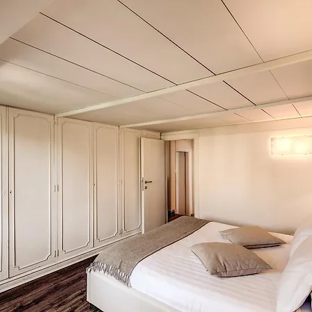 Apartment Yoursuiterome *