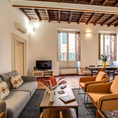 Yoursuiterome Apartmán *