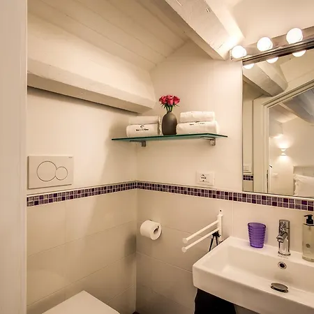 Yoursuiterome Apartment