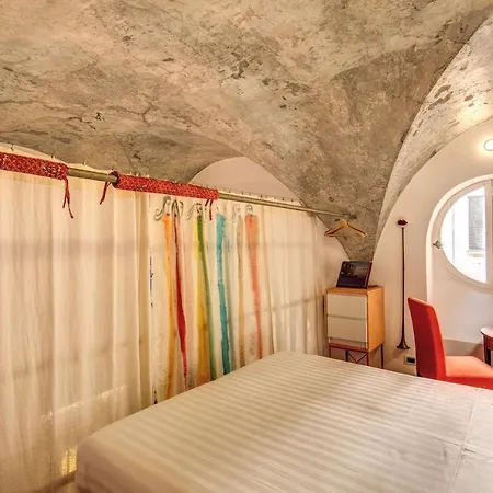 Apartmán Yoursuiterome *